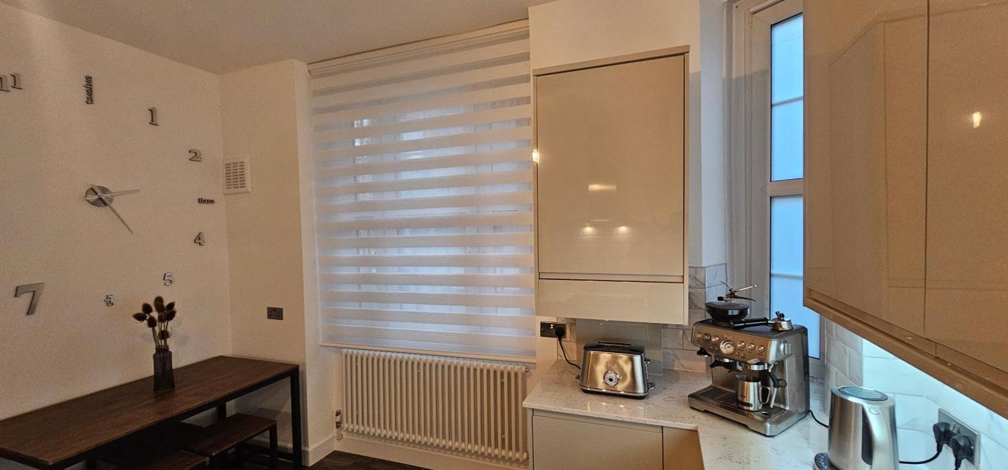 Tower Bridge Spacious King Bedroom With Extra Large Windows 伦敦 外观 照片
